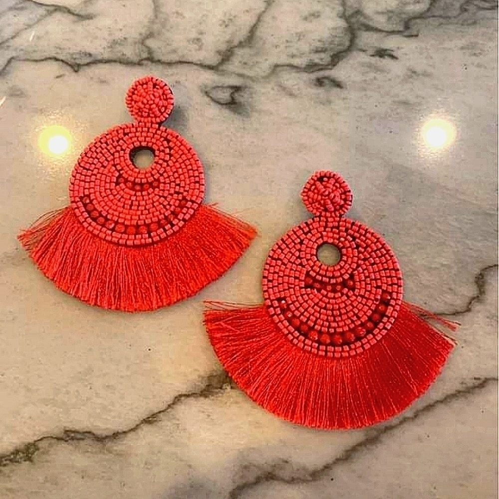 NEW HANGING TASSELL EARRINGS